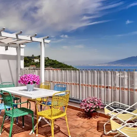 Casa Laura, S'agata Sui Due Golfi, Amalfi Coast, Italy Διαμέρισμα *
